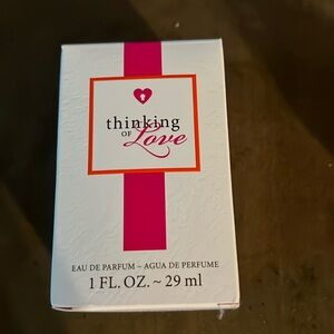 Mary Kay Thinking Of Love Perfume Full Size 1 fl.oz./ 29 ml, NEW IN BOX